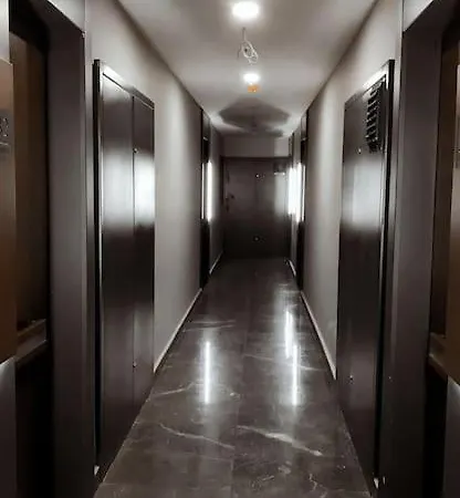 Secured Lux 1 Bedroom - Gym, Sauna, Parking - 142 *