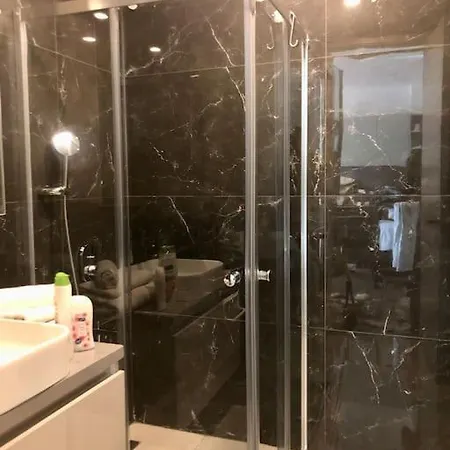 Apartment Secured Lux 1 Bedroom - Gym, Sauna, Parking - 142 *