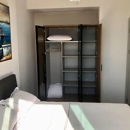 Secured Lux 1 Bedroom - Gym, Sauna, Parking - 142